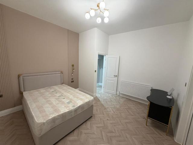 Apartment for rent in London Borough of Ealing, Greater London