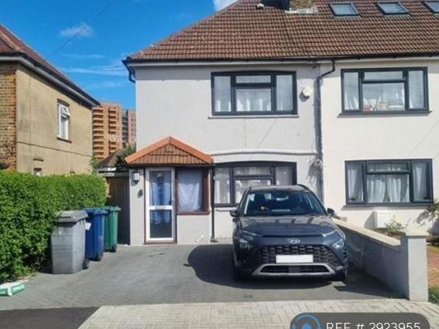 Apartment for rent in West Hendon, The Hyde