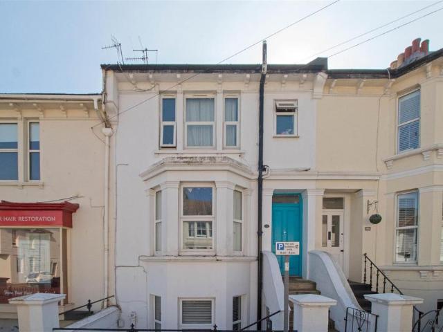 Apartment for rent in Aldrington