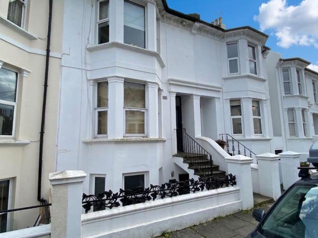Apartment for rent in Aldrington