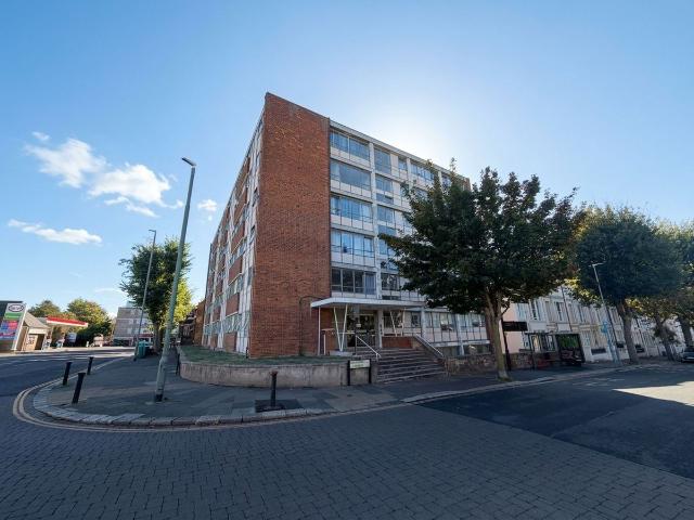 Apartment for rent in Portslade by Sea, Hove