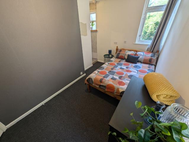 Room for rent in St Ann's, Haddon