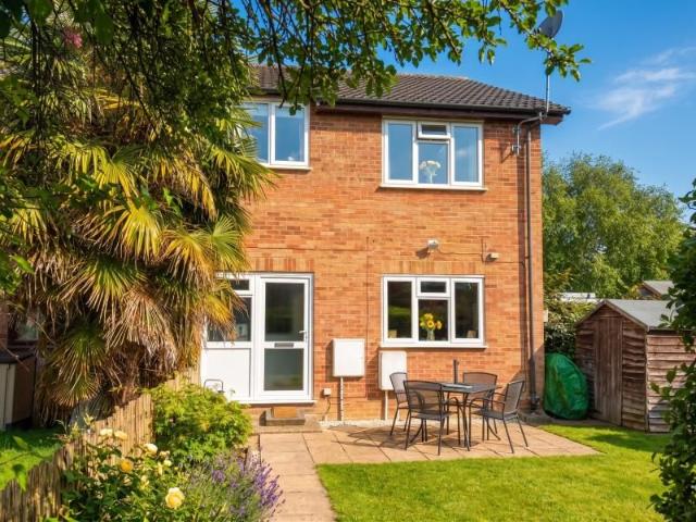 House for rent in Goldsworth Park, Woking