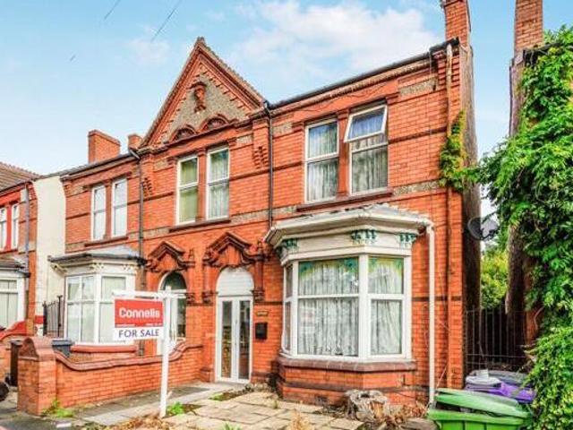 House for sale in Goldthorn Hill, Penn
