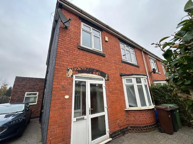 Apartment for rent in Goldthorn Park, West Midlands
