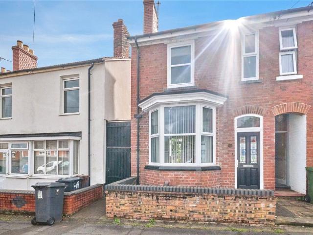 House for rent in Goldthorn Hill, West Midlands
