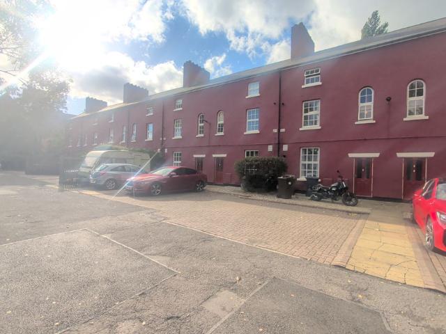 Apartment for rent in Goldthorn Hill, Wolverhampton