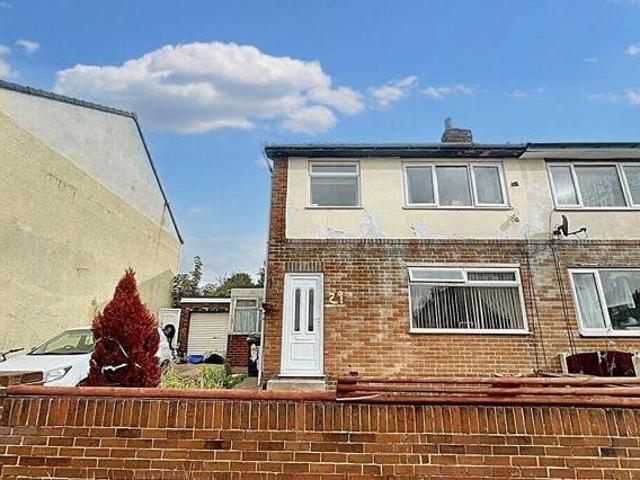 House for sale in Catcliffe, South Yorkshire