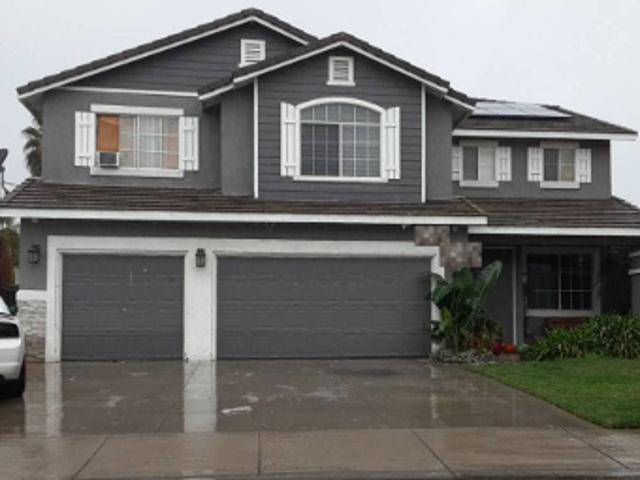 House for sale in Mira Loma, California