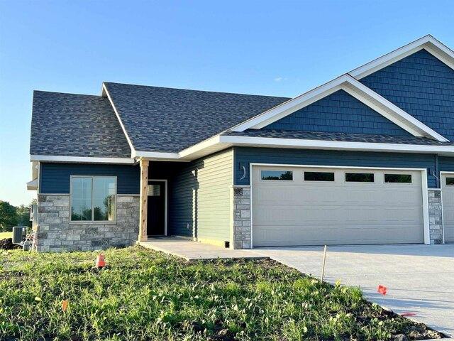 Condo for sale in Independence