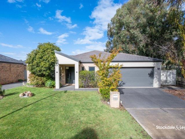 Townhouse for sale in Shepparton, Victoria