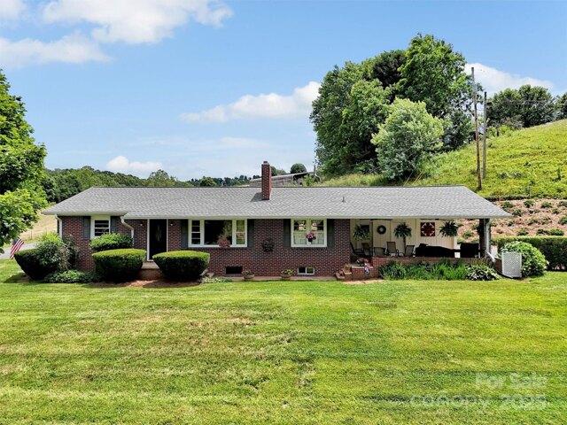 House for sale in Clyde