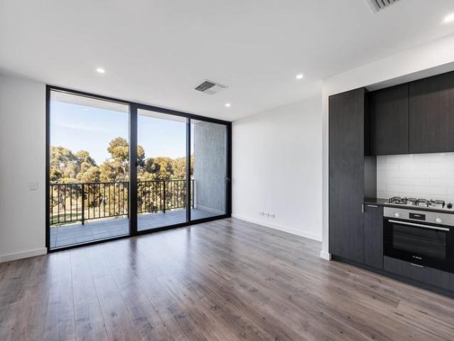 Apartment for rent in West Lakes, Adelaide