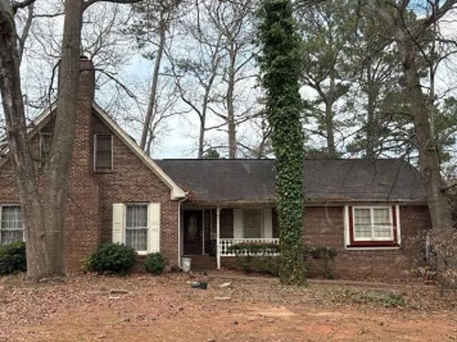 House for sale in Redan, Georgia
