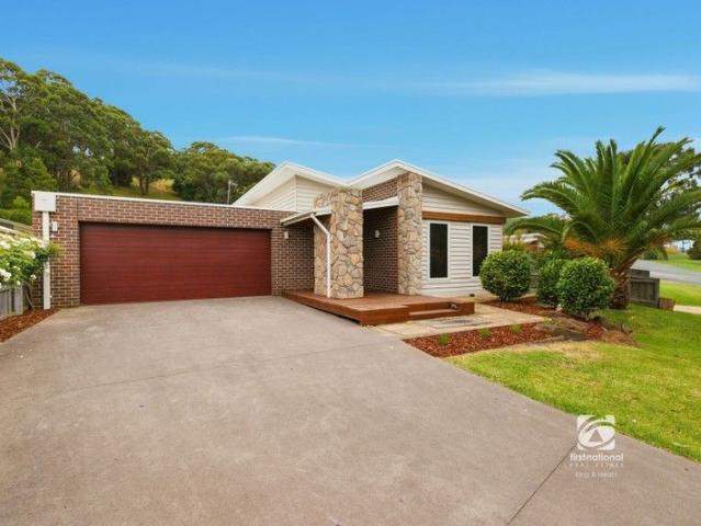 House for sale in Lakes Entrance, Victoria