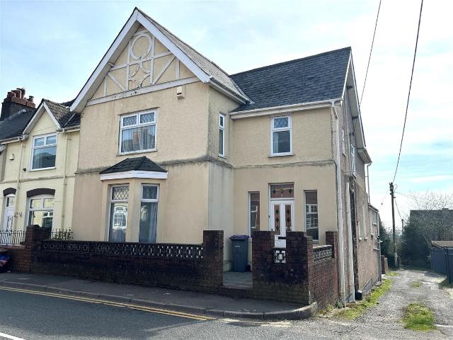 House for rent in New Inn, Griffithstown