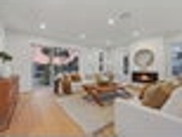 House for sale in Paremoremo