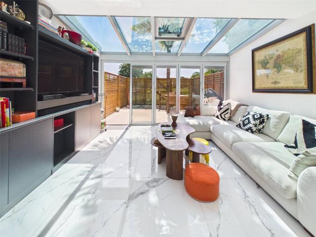House for rent in Strawberry Hill, Greater London