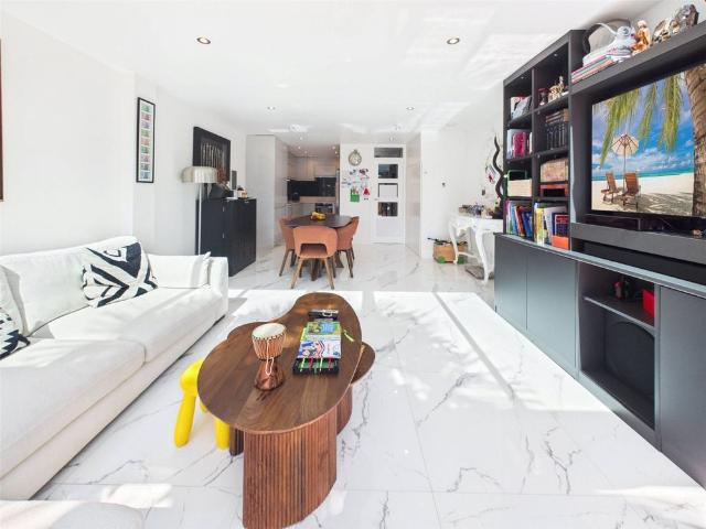 House for rent in Strawberry Hill, Greater London