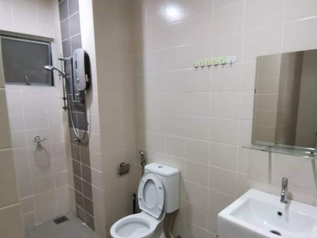 Room for rent in Petaling, Damansara Damai
