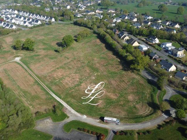 Terrain vente à Laval, Changé