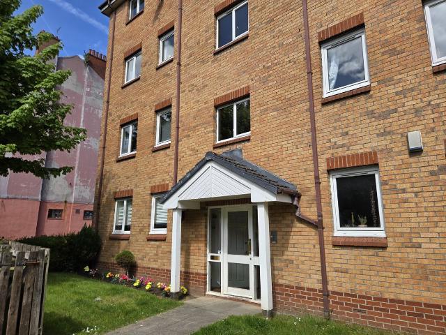 Apartment for rent in The Drives, Dennistoun