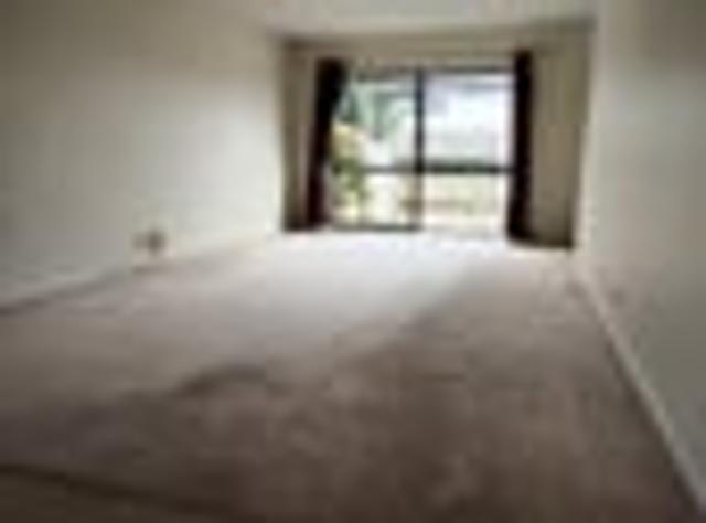 Townhouse for rent in Howick, Oroua County