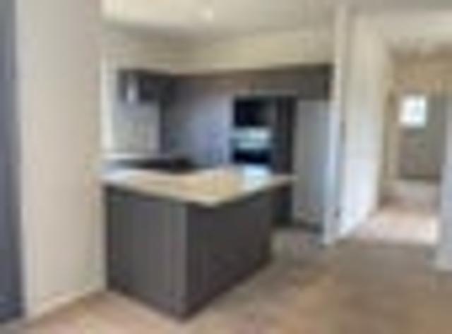 Townhouse for rent in Howick, Oroua County