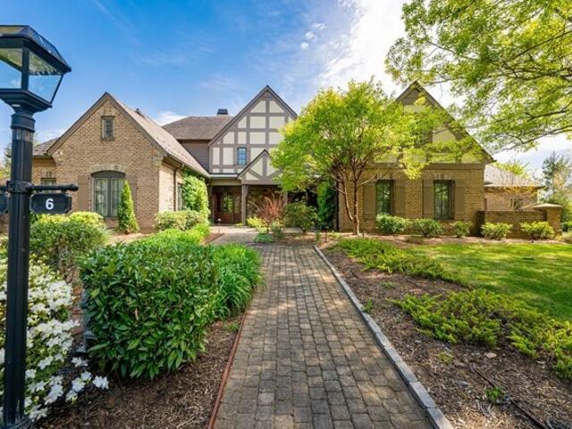 House for sale in Arden