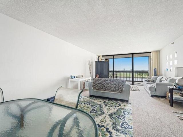 Condo for sale in North Palm Beach