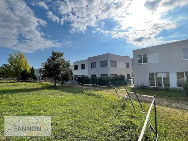 Doppelhaushälfte kaufen in Gols, Burgenland