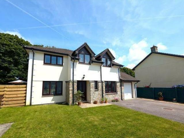 House for sale in Helston, Cornwall