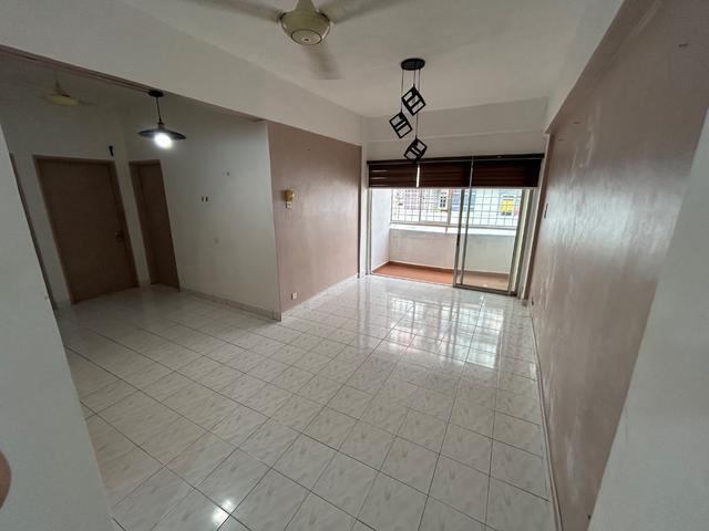 Apartment for sale in Country Heights Damansara, Kuala Lumpur