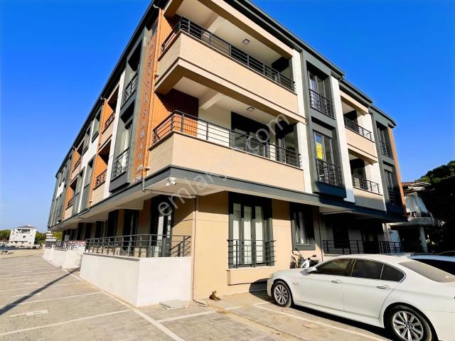 Yaya, Gömeç içerisinde kiralık mülk