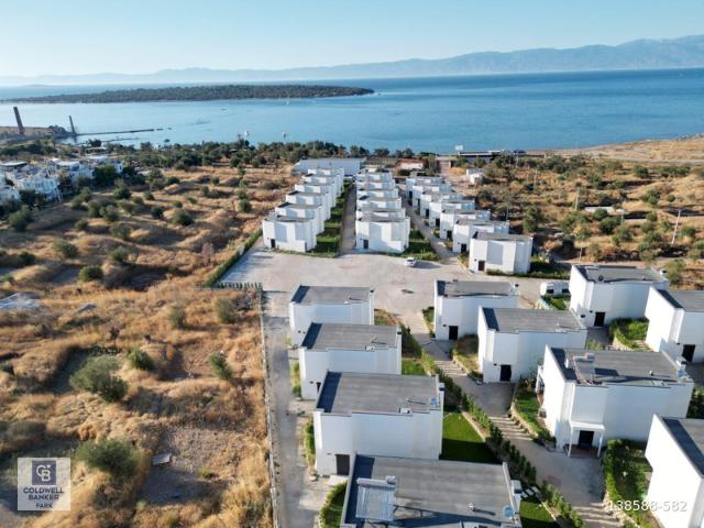 Doğalkent Sitesi, Gömeç içerisinde satılık Villa