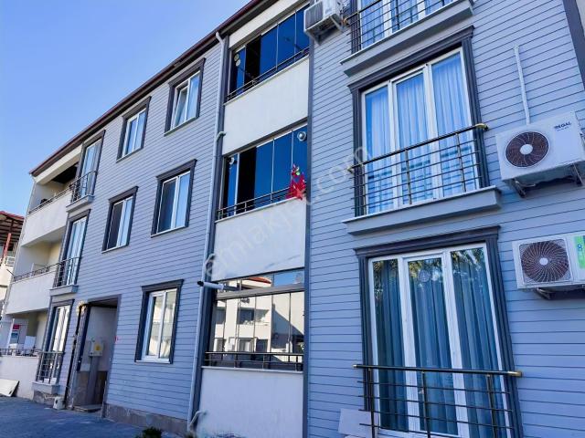 Yaya, Gömeç içerisinde kiralık mülk