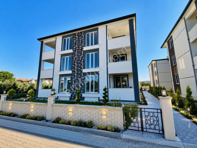 Hacıosman, Gömeç içerisinde satılık mülk