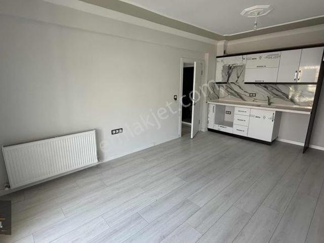 Yaya, Gömeç içerisinde kiralık mülk