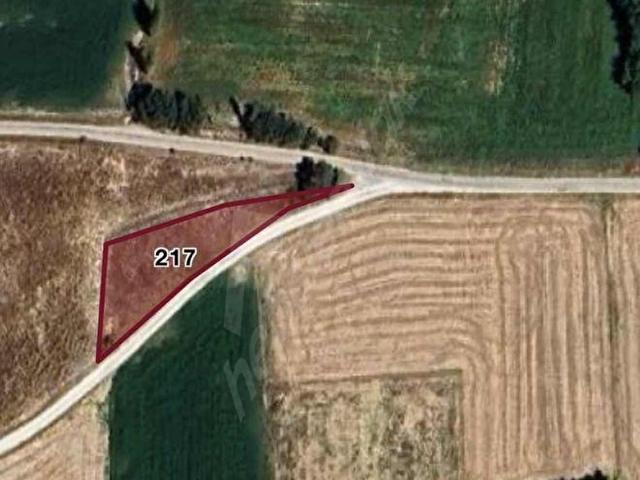Emirin, Emirdağ içerisinde satılık Arsa
