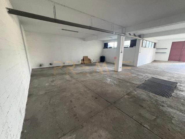 Garagem venda em Gondomar, Porto