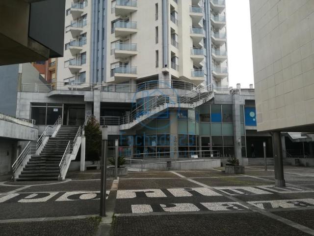 Escritório alugar em Gondomar, Porto