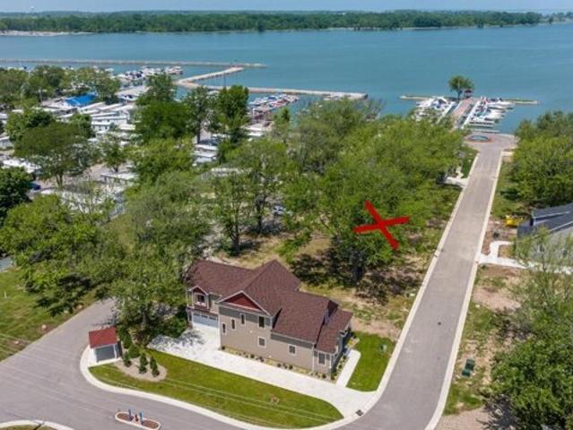 Land for sale in Marblehead Land for sale in Marblehead