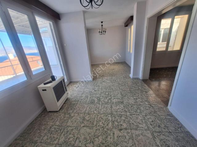 Karantina, Konak içerisinde kiralık mülk