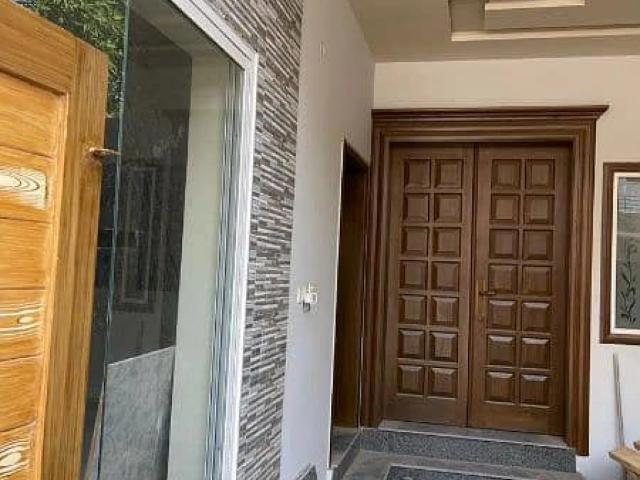 House for sale in Faisalabad, Islamabad Capital Territory