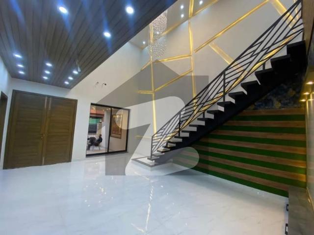 House for sale in Faisalabad, Islamabad Capital Territory