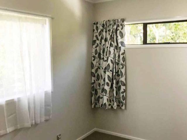 House for rent in Paremoremo