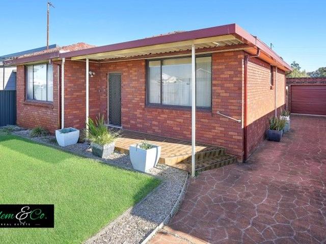 House for sale in Wollongong, Wollongong city