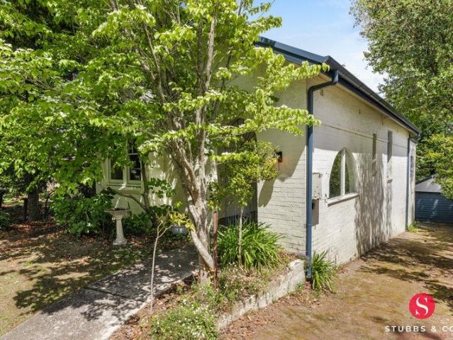 House for sale in Yosemite, Sydney