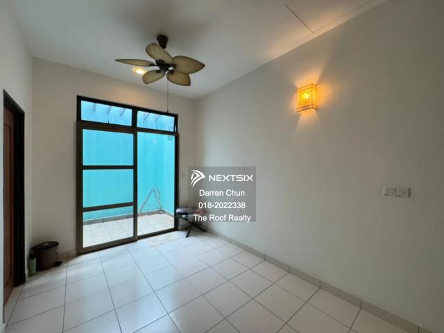 Residential House for sale in Petaling, Damansara Damai