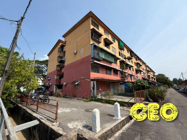 Flat for sale in Wellesley, Penang